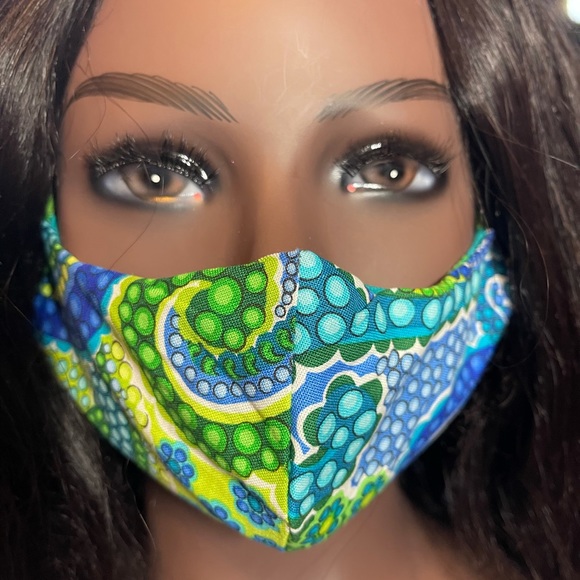 NEW HANDMADE FACE MASK - Picture 1 of 3